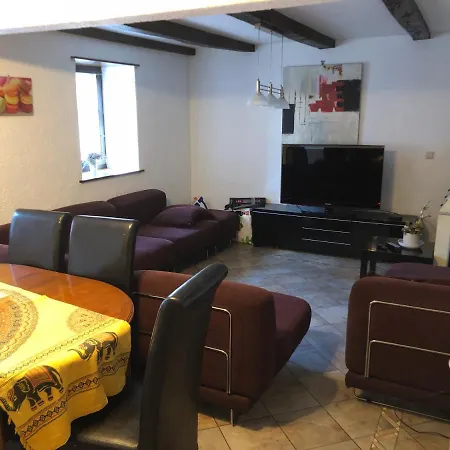 Belle Privé Proche Kirchberg